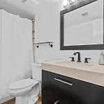 Primo Scottsdale Location - Heated Pool & Parking