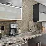 Primo Scottsdale Location - Heated Pool & Parking